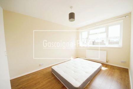 Wessex Close, Norbiton - Photo 2