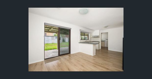 3-BEDROOM FAMILY HOME! - Photo 1