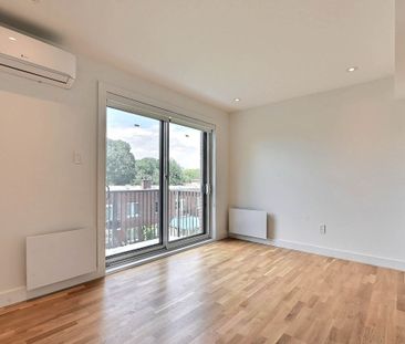 3195 Van Horne Avenue - Photo 4