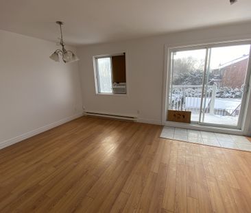 Grand Appartement 3 ½ Lumineux GATINEAU - Photo 2