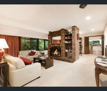 Fabulous Family Living – Three bedroom plus study home within Mount... - Photo 1