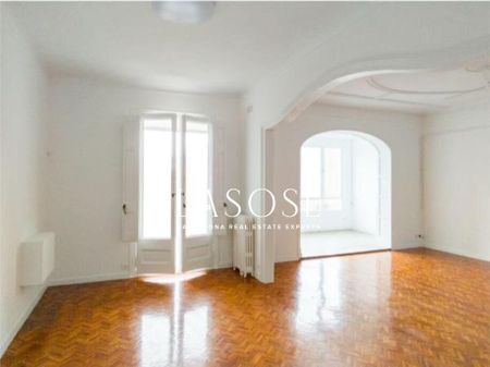 100m² Penthouse to rent in Fort Pienc, Barcelona - Photo 5