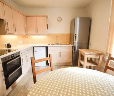 4 bedroom house to rent - Photo 5