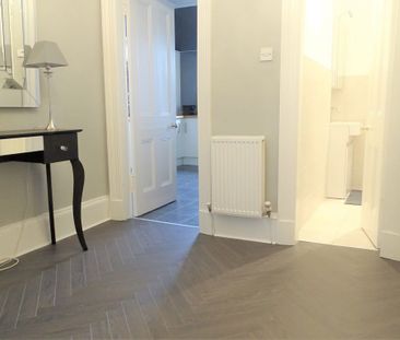 1 Bed Flat - Photo 6