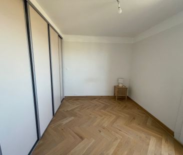 Appartement 3 pièce(s) 2 chambre(s) 69.25 m² - Photo 3