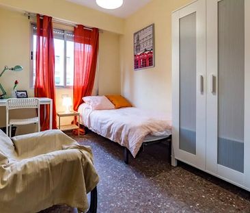 Carrer del Doctor Manuel Candela, Valencia, Valencian Community 46021 - Photo 5