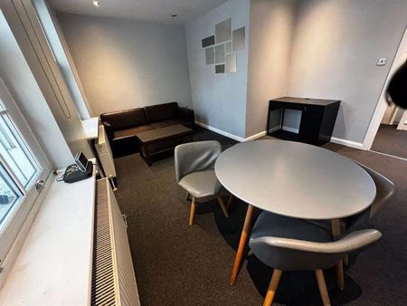 3 bedroom property to rent - Photo 3