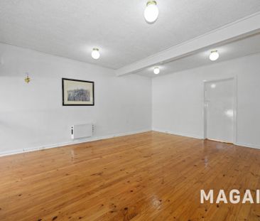 Townhouse in great location - Photo 1