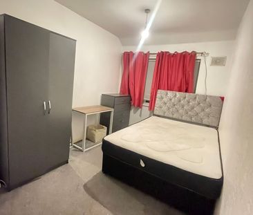 Room in a Shared House, Hartfield Crescent, B27 - Photo 5