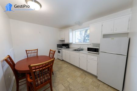 5385 de la Sérénade - Photo 2