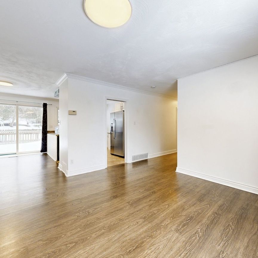 For Lease - 147 Grandview Street, Oshawa, Ontario - Photo 1