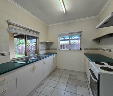 SOUTHSIDE DUPLEX!!!! - Photo 3