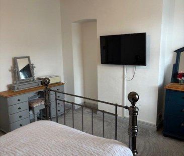 3 bedroom property to rent - Photo 3