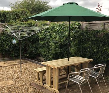 Fully Furnished Co-Living Rooms Room 1 - Photo 3