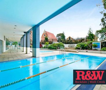 Deposit Taken - 1 Bedroom Unit with Study and Views - Photo 4