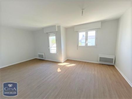 Location Appartement 1 pièce 32m² LILLE 59000 - Photo 2