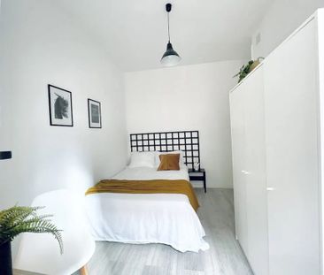 Calle del Divino Pastor, Madrid, Community of Madrid 28004 - Photo 1