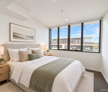 Beautifully Presented Apartment with Space, Style & Convenience. - Photo 4
