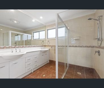 100 Ashmore Road, Bundall, Qld 4217 - Photo 2