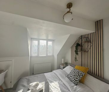 Room in a Shared House, Ashbourne Road, CR4 - Photo 6