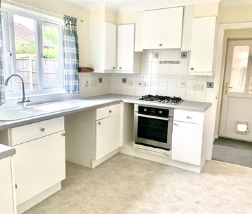 Bythebrook, Chippenham, SN14 - Photo 6