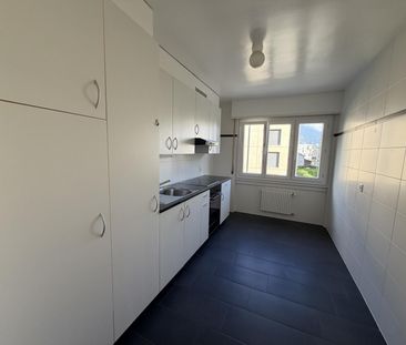 Joli 2.5 pièces avec balcon à Martigny - Photo 3