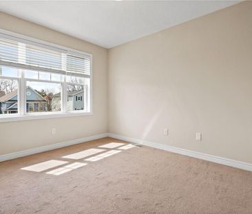 For Lease - 8 CHICORY Crescent, St. Catharines, Ontario - Photo 4