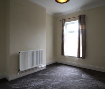 97 Moira Road, Woodville, Swadlincote, Derbyshire, DE11 8DQ - Photo 2