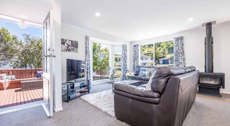 252 Major Drive, Kelson - Photo 3