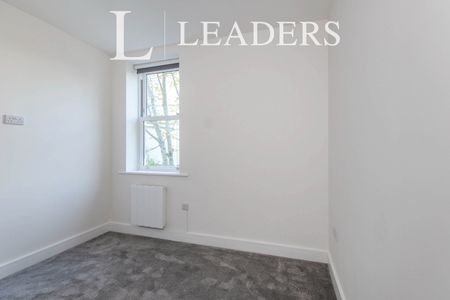 2 bedroom apartment to rent The Montague, 13 Durley Road South, Bournemouth, BH2 - Photo 2