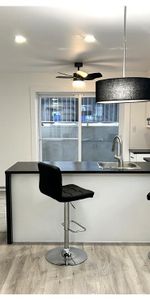 Logement 4 1/2 • Luxueux Neuf • demi-sous sol • Sainte Anne des Plaines - Photo 3