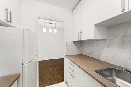 For Lease - 308 The Kingsway Way Unit# 110, Toronto, Ontario - Photo 4