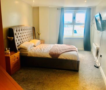 1 Bed Flat, Waterloo Street, LS10 - Photo 6