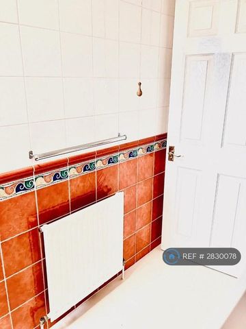 2 bedroom maisonette to rent - Photo 3