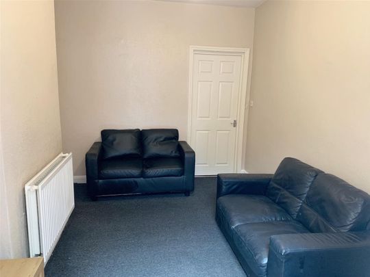 Gloucester Road, Horfield, Bristol - Photo 1