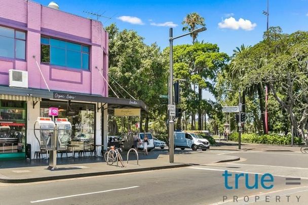 AFFORDABLE AND CONVENIENTLY FURNISHED ROOM - Photo 1