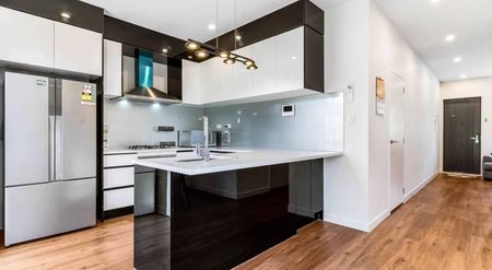 Great Location - Photo 2