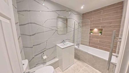 Shirehampton, Bristol, BS11 - Photo 3