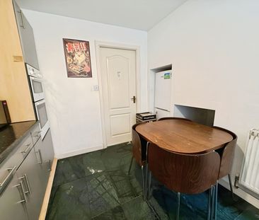 1 bedroom room to rent Room 1, Albert Road, Beeston, NG9 - Photo 6