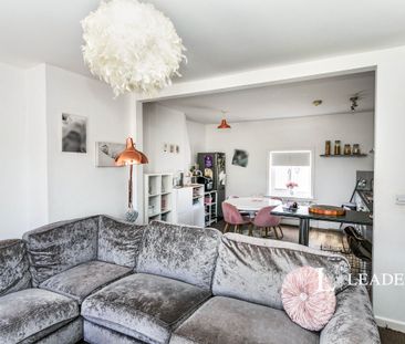 3 bedroom apartment to rent High Street, Deanshanger, MK19 6HR - Photo 1