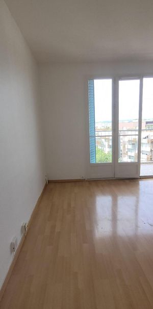 Location Appartement 3 pièces 56m² LYON 7ème - Photo 1