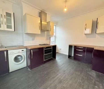 Hardy Terrace, Leeds, LS11 - Photo 2