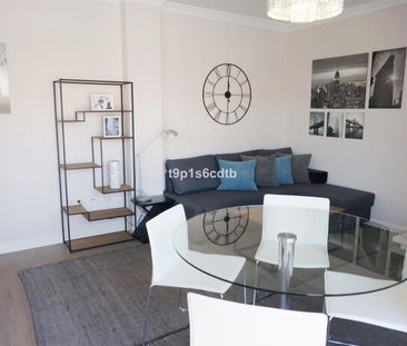 Penthouse in Nueva Andalucía - Photo 2