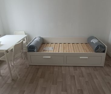 Location Appartement 1 pièce 21m² - Photo 2