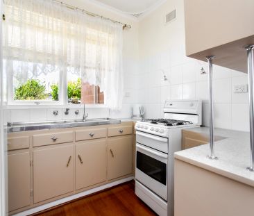 118 Maple Avenue - Photo 5