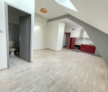 Location Appartement 2 pièces 47m² - Photo 4