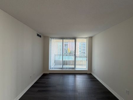 For Lease - 29 Pemberton Avenue Unit# 503, Toronto, Ontario - Photo 2