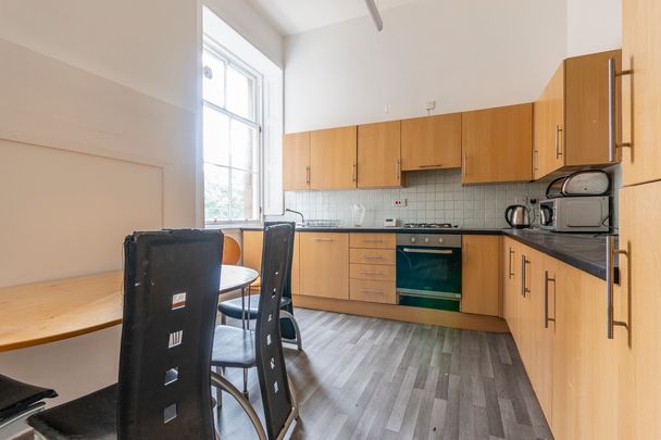 0040L - Bruntsfield Place, Edinburgh, EH10 4DQ - Photo 1