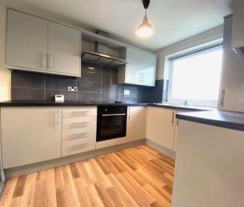 1 bedroom apartment to rent - Photo 3