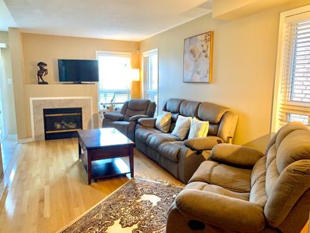 For Lease - 3838 Manatee Way Unit# Main/2nd Flr, Mississauga, Ontario - Photo 2